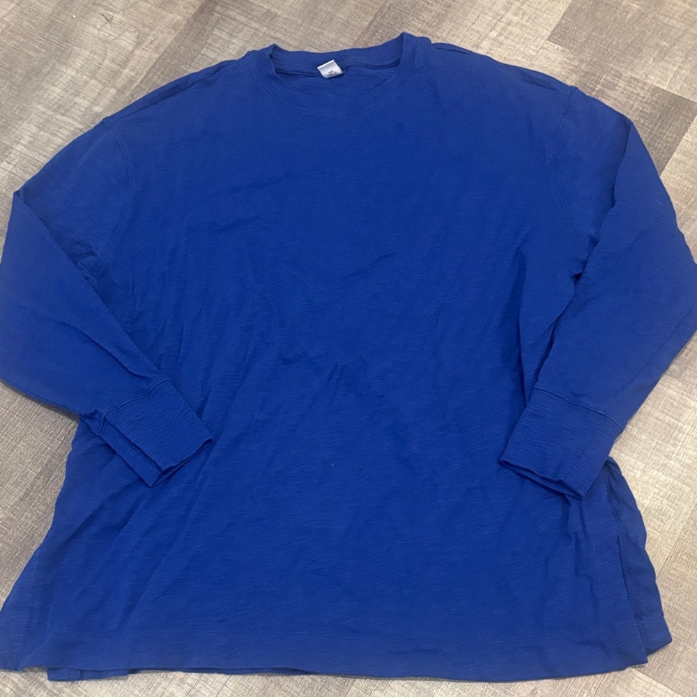 old navy long sleeve tee